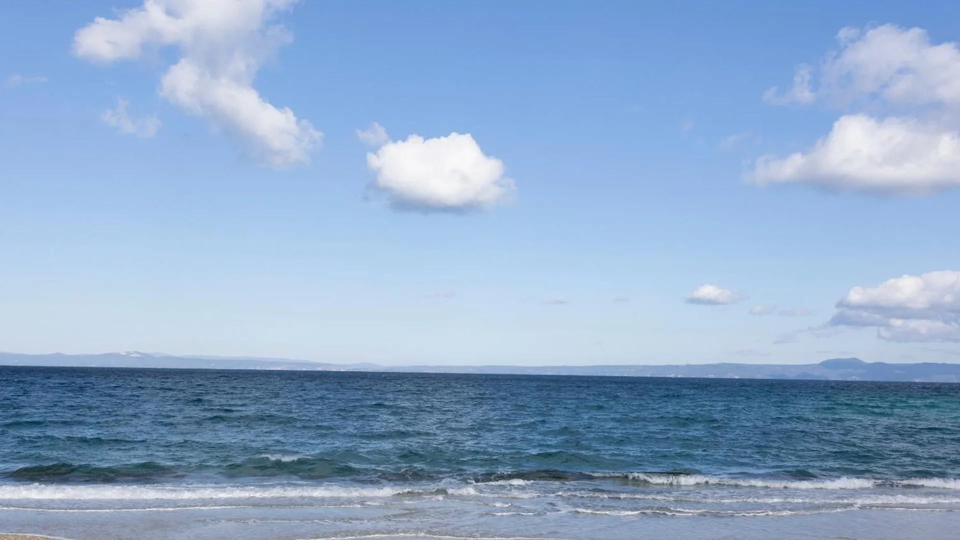 Kapa Maisonette - Beachfront, 3 Min Walk To Mamalouka Hanioti Grecia